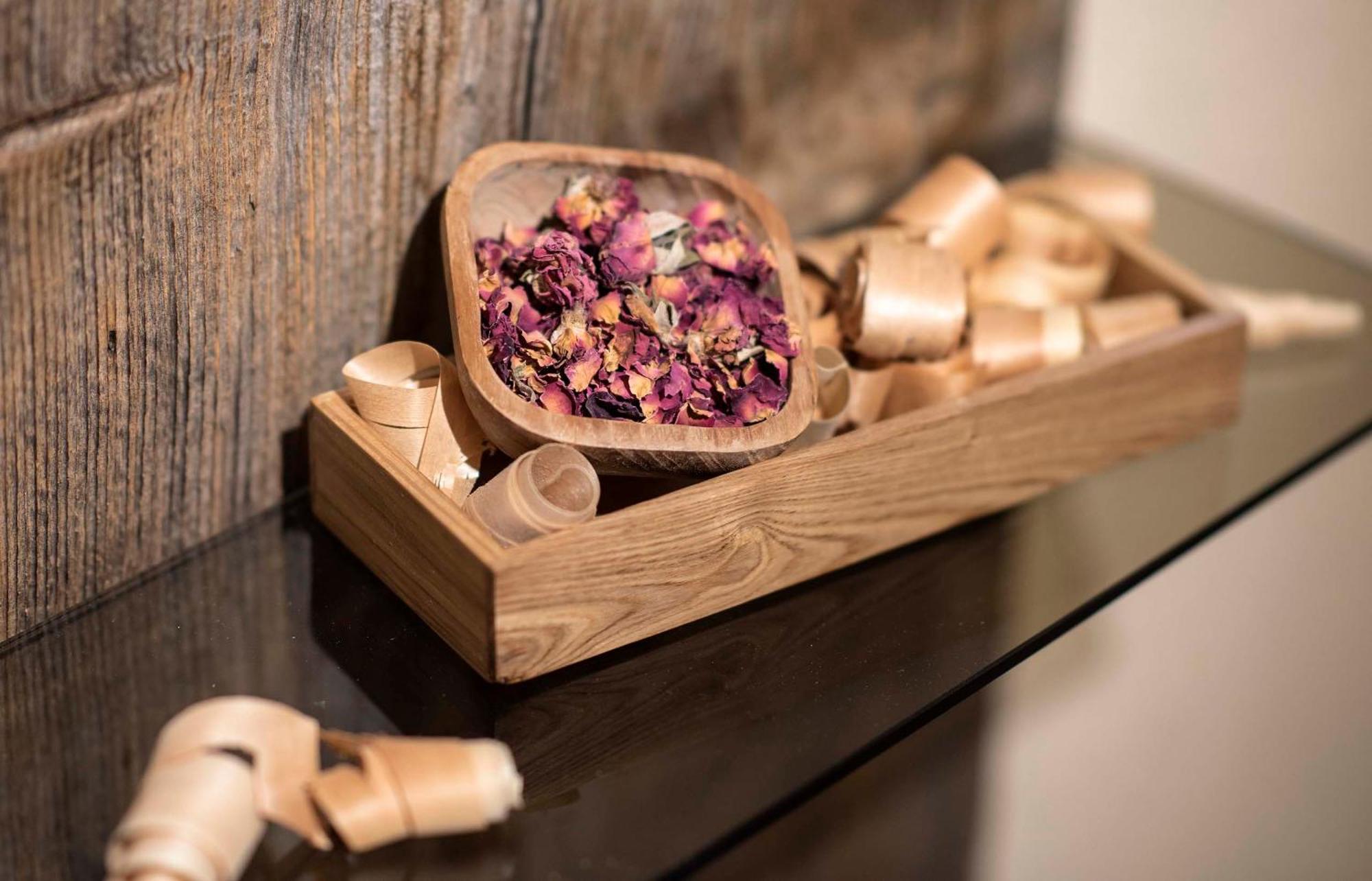 Salzano Hotel - Spa - Restaurant Unterseen Εξωτερικό φωτογραφία